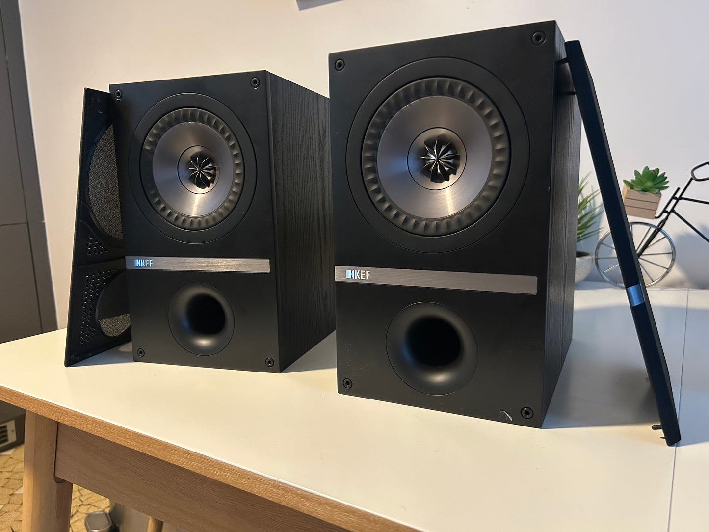 Paire Enceintes KEF Q100