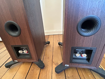 Enceintes Dynaudio Emit 50