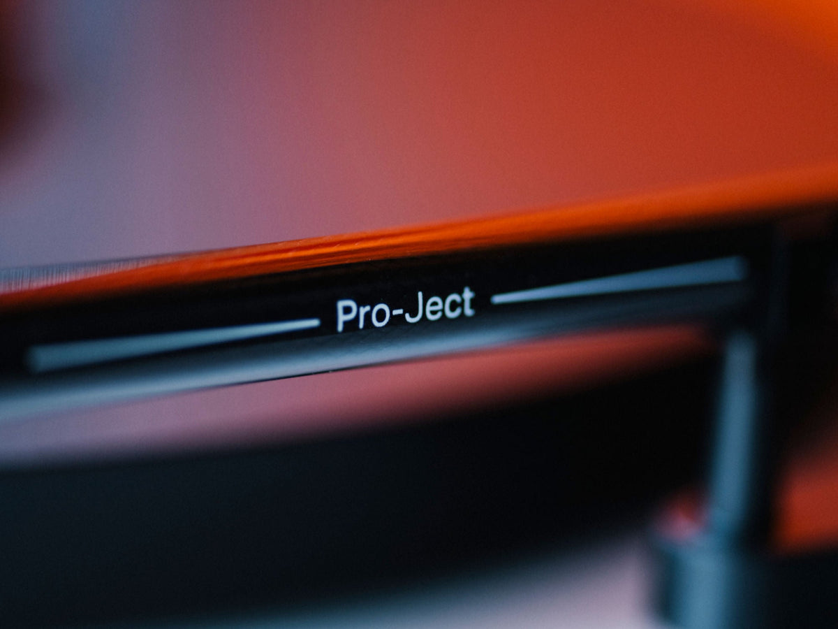 PROJECT DEBUT EVO 2 (Pick it Evo) Rouge Vin Satin